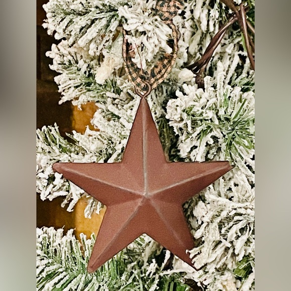 *Hanging Metal Primitive Stars With Gingham Hanger 3.75” Set of Three - Picture 6 of 17